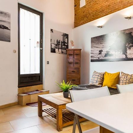 Fridays Flats Dreamy Duplex - Stylish Beach Loft Barcelona Exterior photo